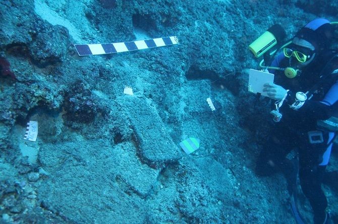В Турции нашли корабль, затонувший 3,6 тысячи лет назад 1
