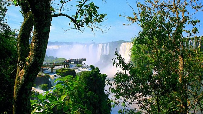 10 самых красивых водопадов мира: завораживающее зрелище 15
