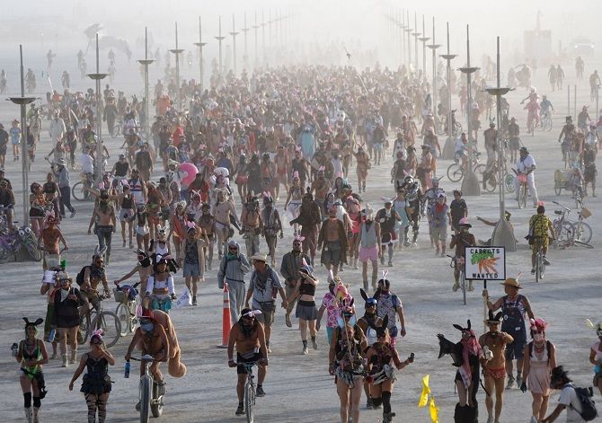 Буря посреди пустыни: фестиваль Burning Man 2019 8