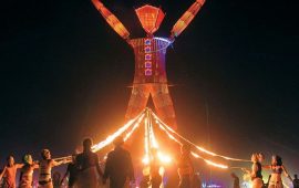 Буря посреди пустыни: фестиваль Burning Man 2019