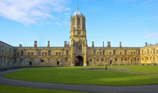 Гаррі Поттер - Christ Church College, Oxford, Англія