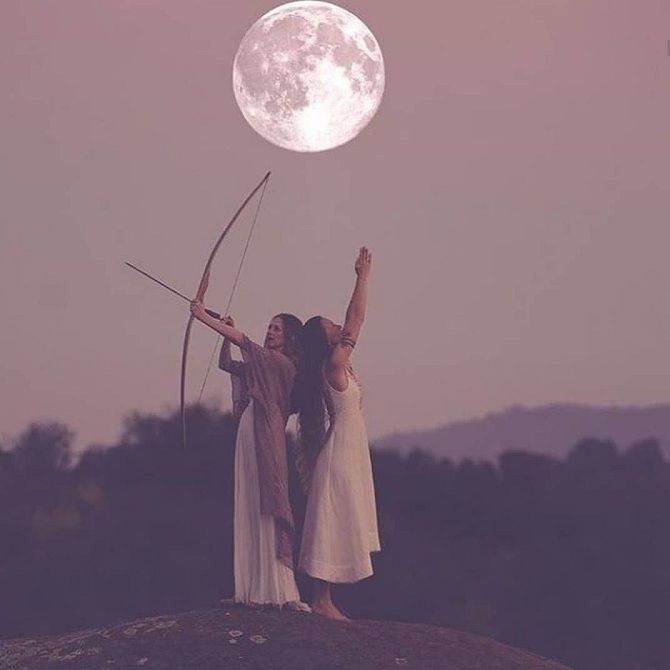 Як це було: чарівні фото Повного Місяця від користувачів соцмереж 20