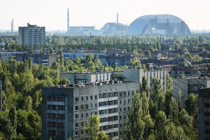 Чорнобиль, Україна