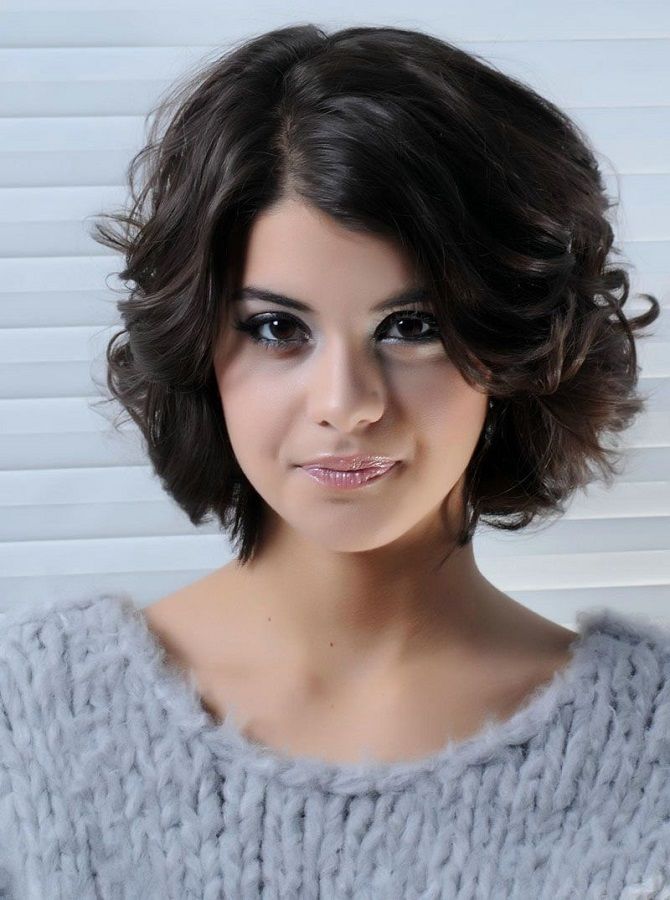 Short haircuts for thick hair