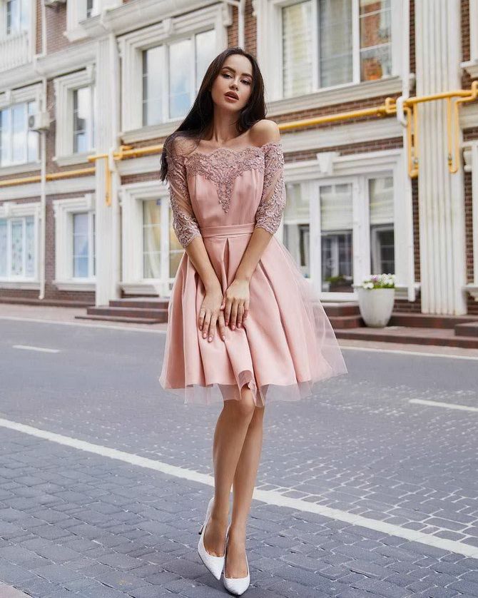 нежно розовое платье