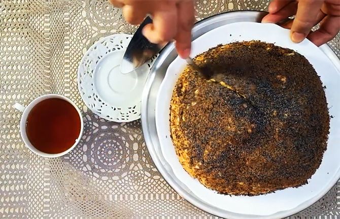 Kuchen "Ameisenhaufen" aus Keksen ohne Backen in 10 Minuten