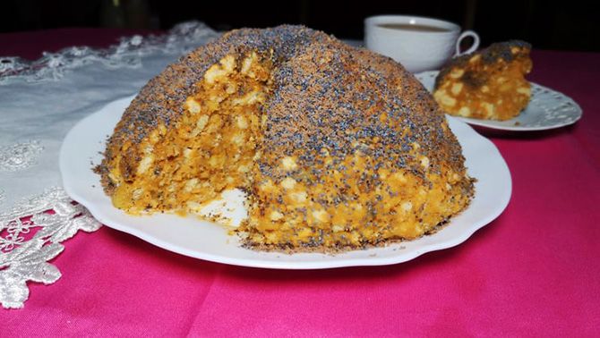 Kuchen "Ameisenhaufen" aus Keksen ohne Backen in 10 Minuten