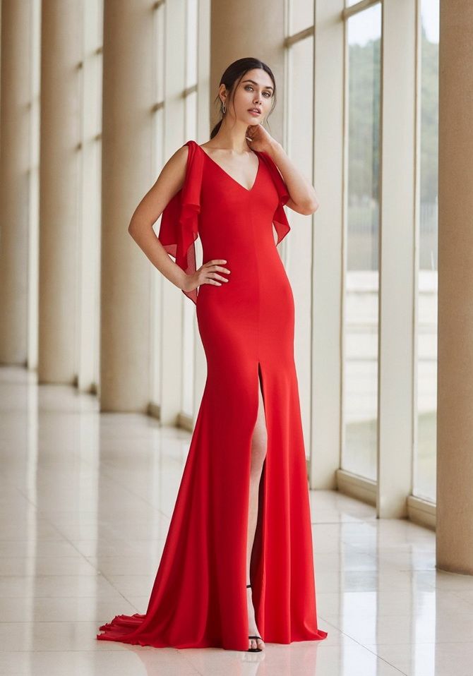 какое красное платье