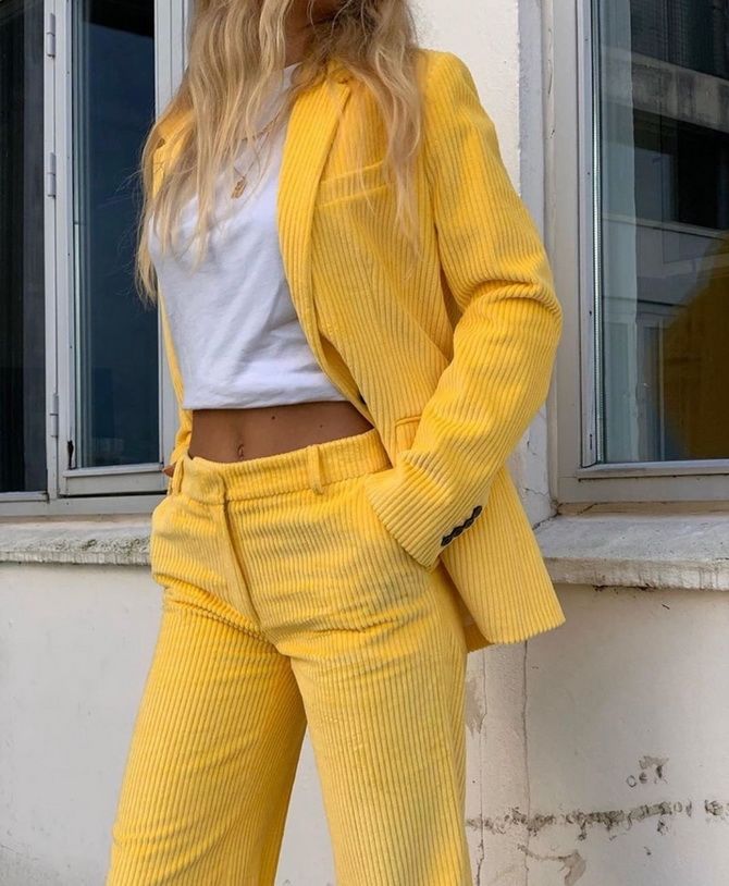 Желтый пиджак 