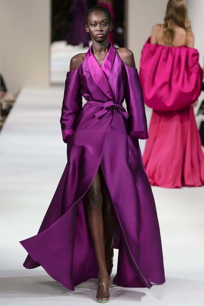 фиолетовое платье с запахом