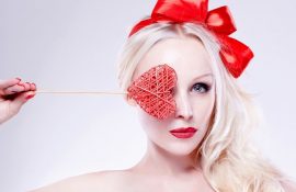 З Днем блондинок 2020 року – круті привітання в листівках, віршах і прозі