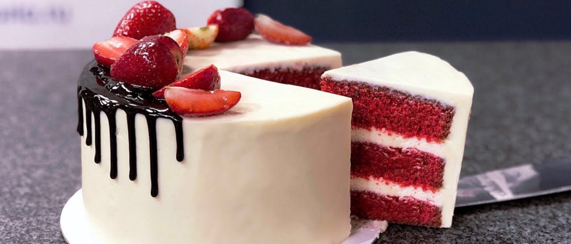Як прикрасити торт на день народження в домашніх умовах