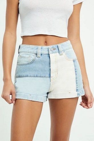 Denim shorts in 2021-2022: look stylish and trendy 77