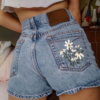 Denim shorts in 2021-2022: look stylish and trendy 84