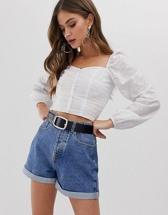 Denim shorts in 2021-2022: look stylish and trendy 6