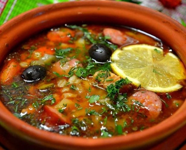 Лучшие рецепты мясной, грибной и рыбной солянки