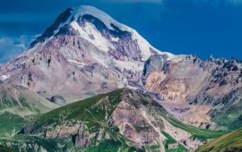 Восхождение на гору Казбек – маршрут, окутанный легендами и древностями