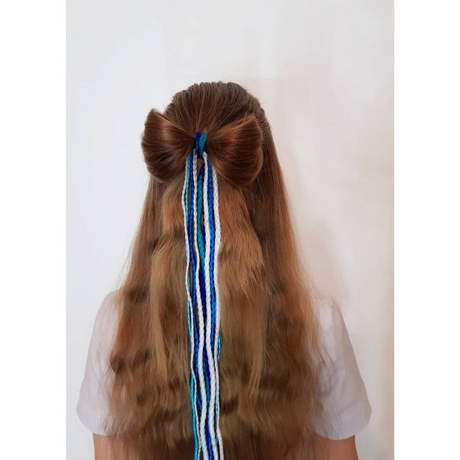 Зачіска з 1 бантом для дівчинки: стильні ідеї на 1 вересня 41