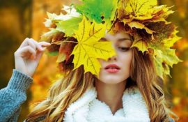 Lunar calendar of haircuts for October 2020: planning a hair appointment