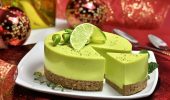 Залишаємо на солодке — смачні новорічні десерти — 2022: рецепти покроково, ідеї, відео