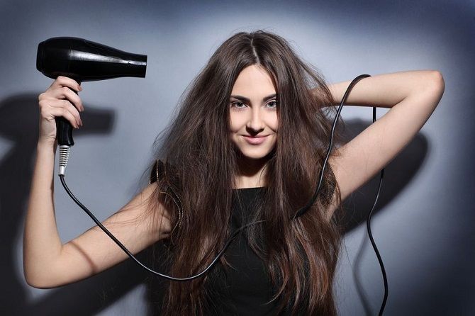 Как правильно выбрать фен для волос: 5 советов от профессионалов 1