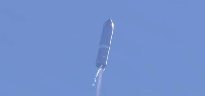 Корабель Starship SN9 компанії SpaceX злетів на висоту 10 км, але розбився при посадці (відео) 4