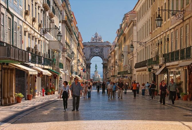 Lisbon is in the top 3 best cities in the world for emigrants 1