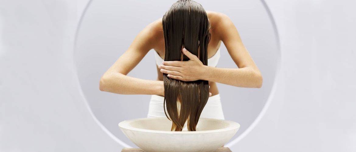 Не навреди: 10 советов, как мыть голову правильно