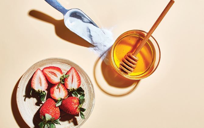 Маска з полуниці – 5 домашніх рецептів для сяючої шкіри влітку 2