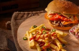 Завтраки и домашние обеды с доставкой: как заказать вкусную еду на дом?