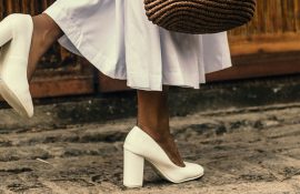 Aktuelle Damenschuhmodelle für die Saison 2021-2022: Was sollte eine Fashionista wählen?