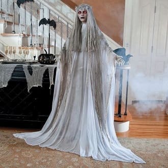 Костюм невесты на Хэллоуин 2022: страшно жуткие и креативные идеи образов 25