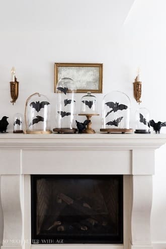 Украшаем дом летучими мышами на Хэллоуин: креативные идеи для оформления дома 10