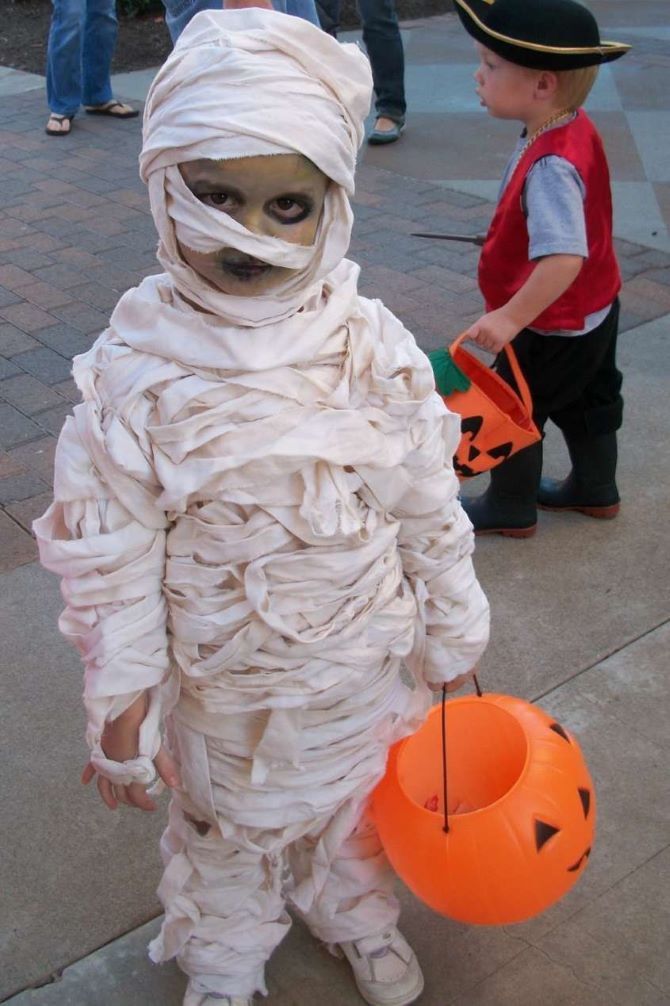 Простой костюм на Хэллоуин для детей 2022 — легкие идеи в домашних условиях 15