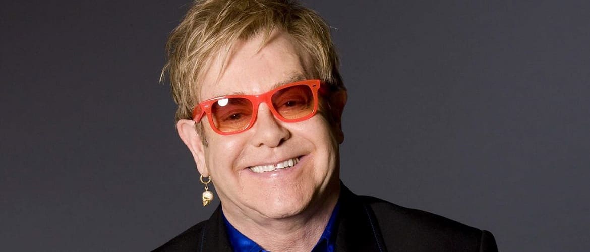 Zu Ehren ikonischer Momente: Elton John lanciert eine exklusive Brillenkollektion