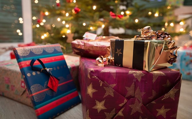 Что подарить свекрови на Новый год: варианты полезных и оригинальных подарков 3