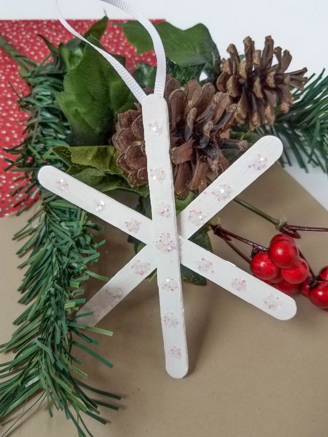 Красиві вироби з паличок на Новий рік – креативний разом з дітьми 14