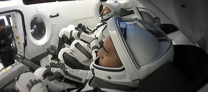 SpaceX запустила третью пилотируемую миссию к МКС с четырьмя астронавтами на борту 2