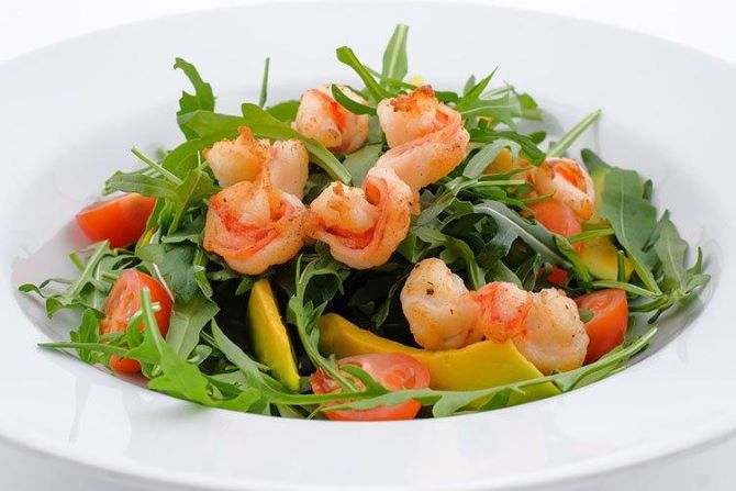 Салат из морепродуктов — вкусные рецепты на праздник и на каждый день 5