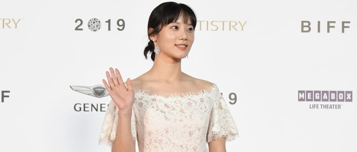 Раптово померла південнокорейська актриса Кім Мі-Су, зірка драми «Пролісок»