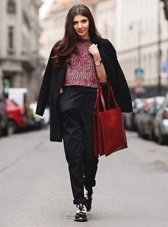 Marsala color: what to wear in 2022, a combination in clothes 17