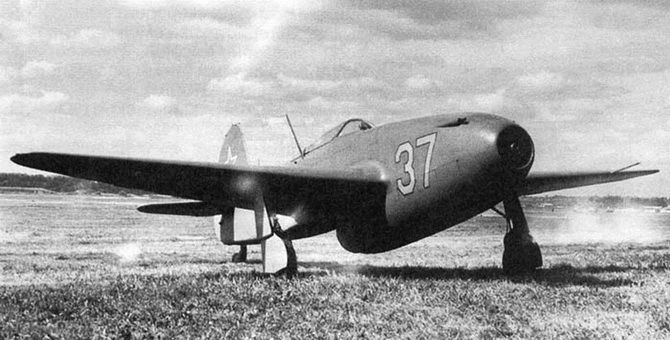 Як-15 – один из первых реактивных истребителей в СССР 3