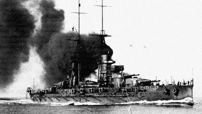 Загибель лінкору “Новоросійськ”. Як сталася одна з найстрашніших катастроф у ВМФ СРСР у повоєнний час 2
