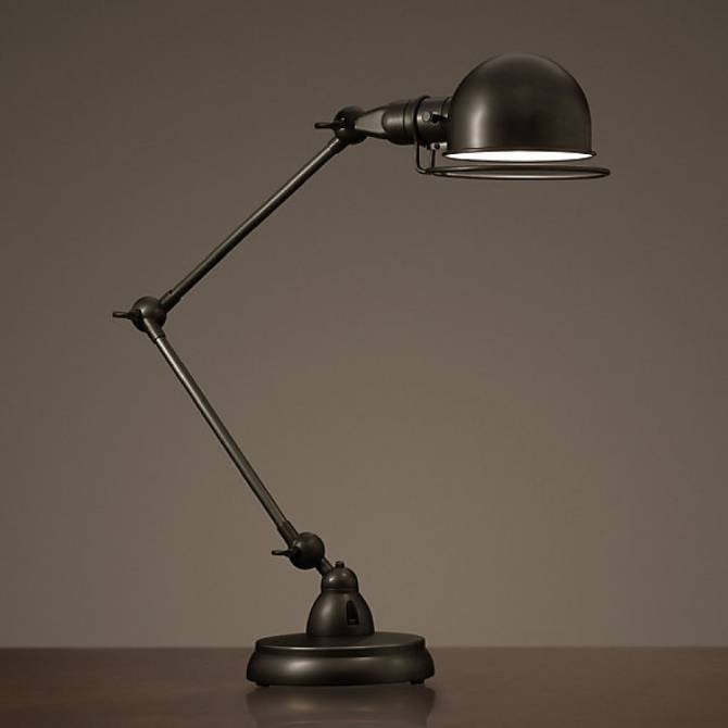 Функциональная настольная лампа: конструкции, размещение, параметры освещения 1