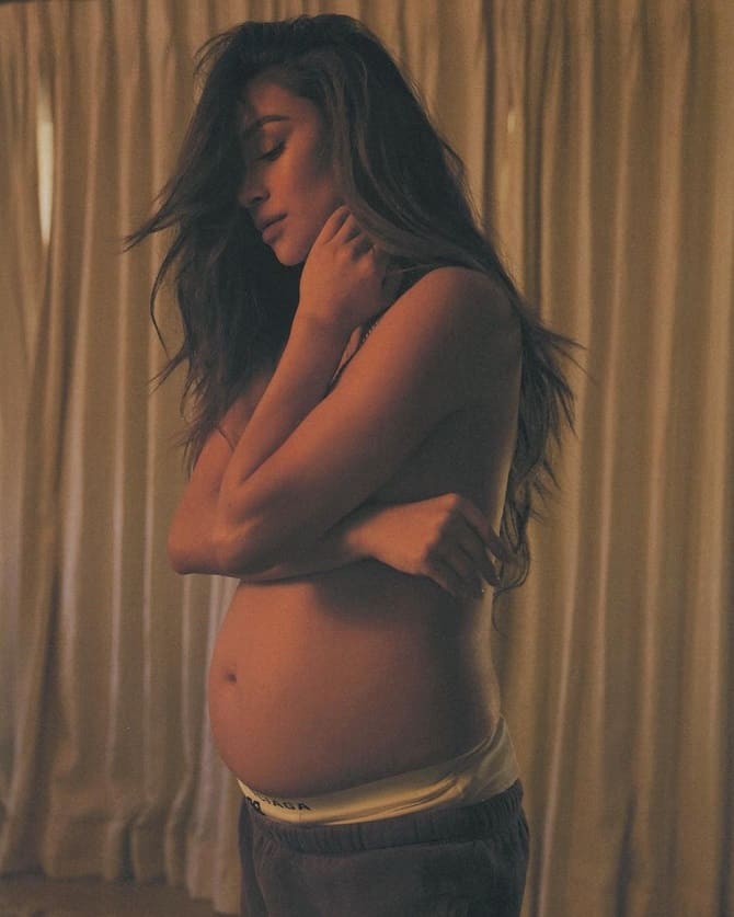 Шей Мітчелл вагітна: вона чекає дитину від Метта Бабеля 3