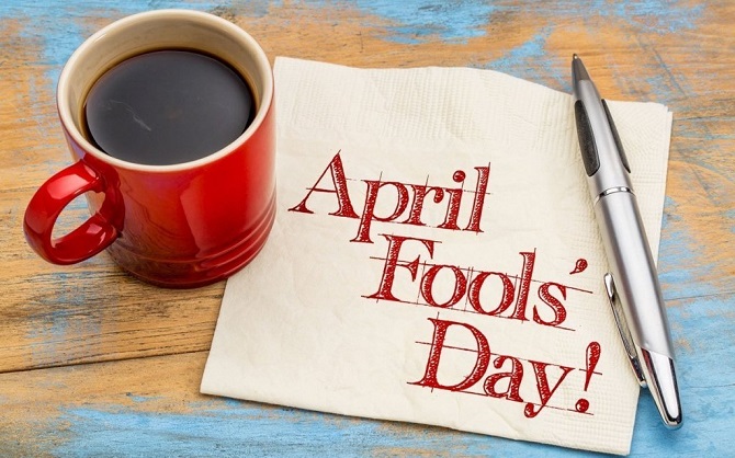 Postcards and pictures from April 1 – congratulations on April Fool’s Day 1
