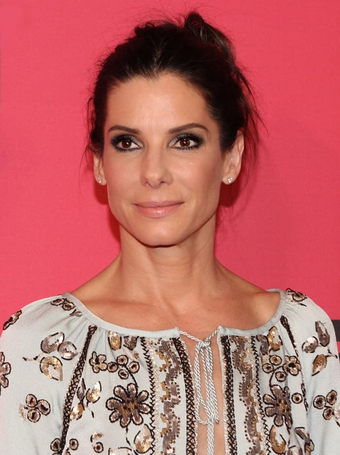 Sandra Bullock temporarily retires from acting for the sake of children 1