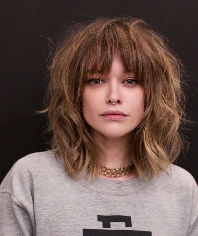 Trendy bangs 2022 that you will definitely want for yourself 2