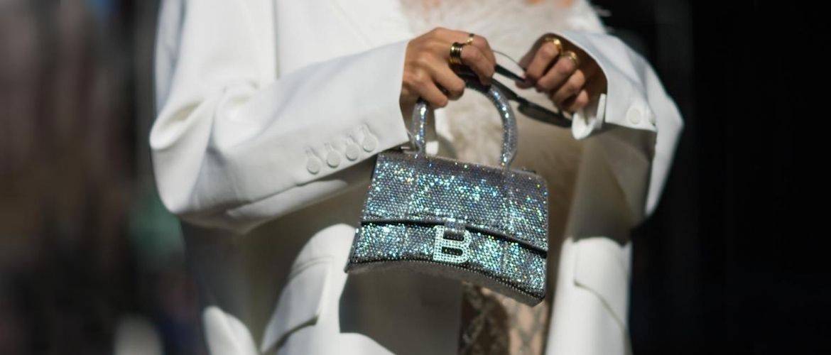 Trending handbags worn by fashion influencers in 2022