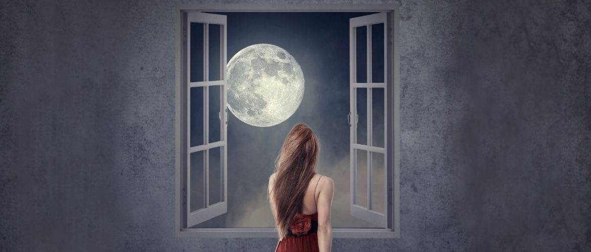 Ритуалы в полнолуние: 5 способов использовать силу Луны